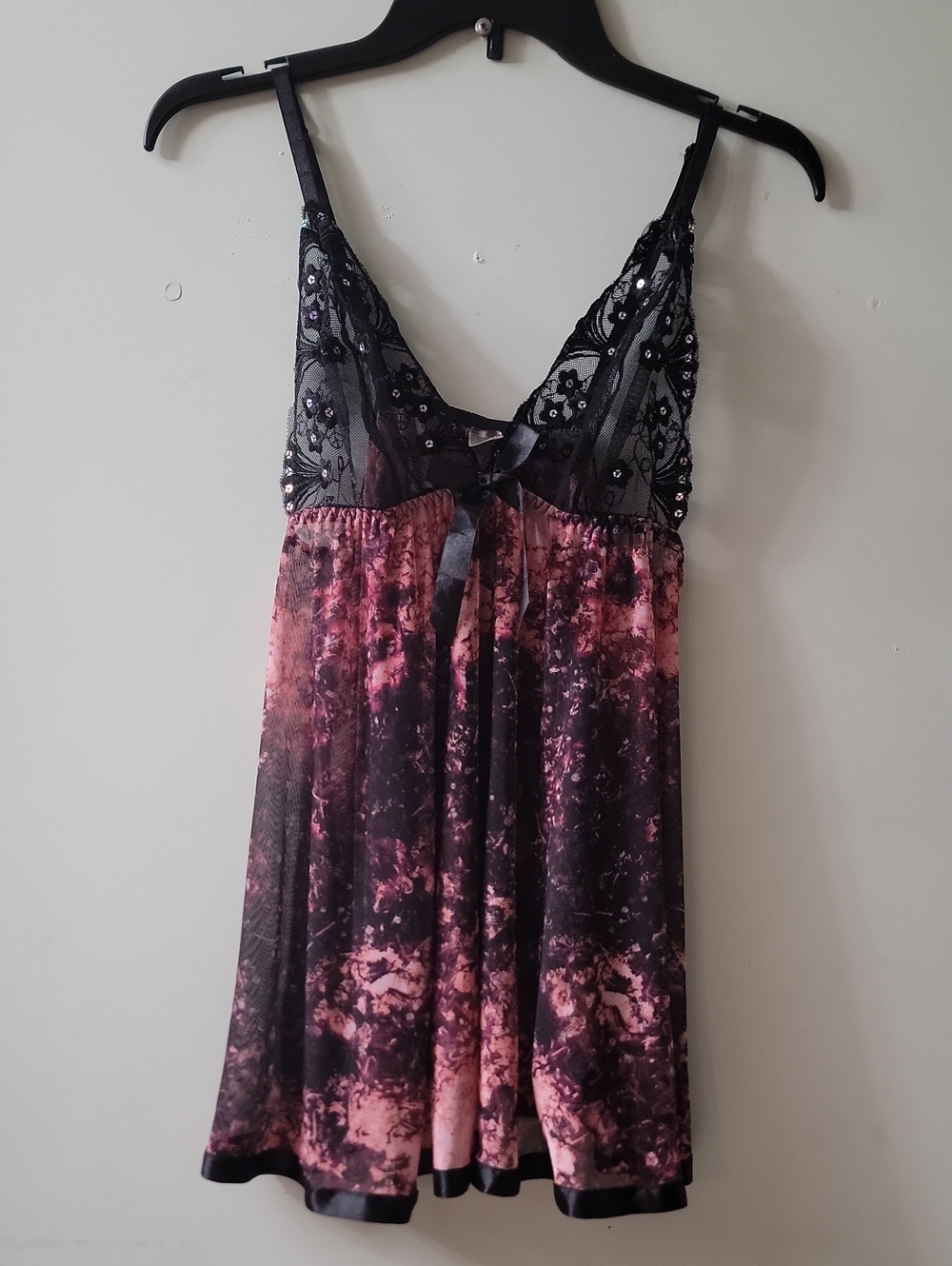 Source Unknown Black Lace & Pink Tie-Dye Satin Chemise